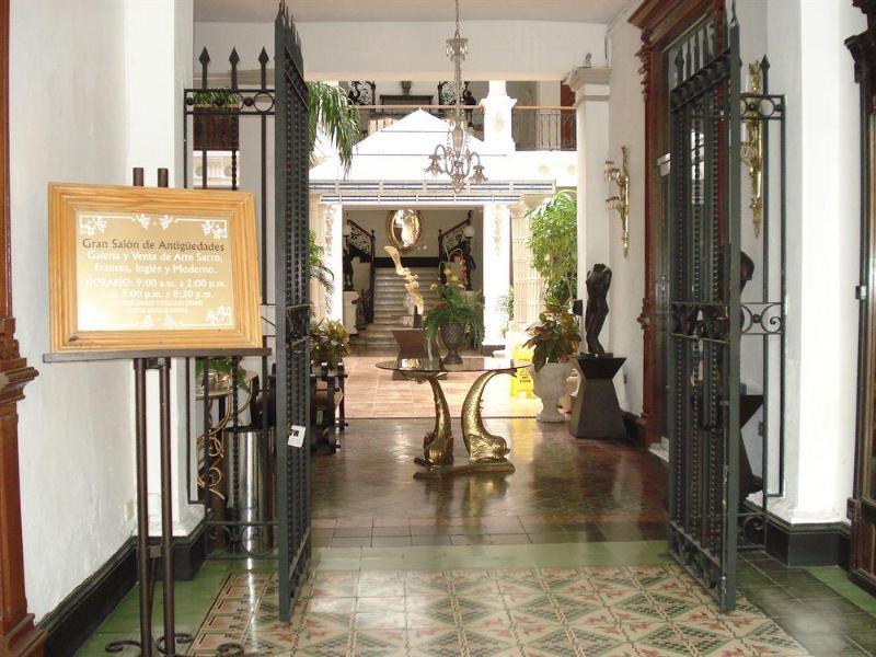 Hotel Gran Centenario Merida Bagian luar foto